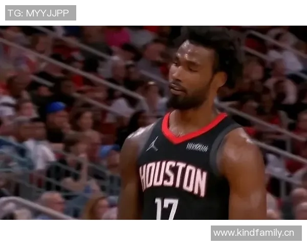 伊森:我们需要增加三分出手 无球跑动创造空间很重要